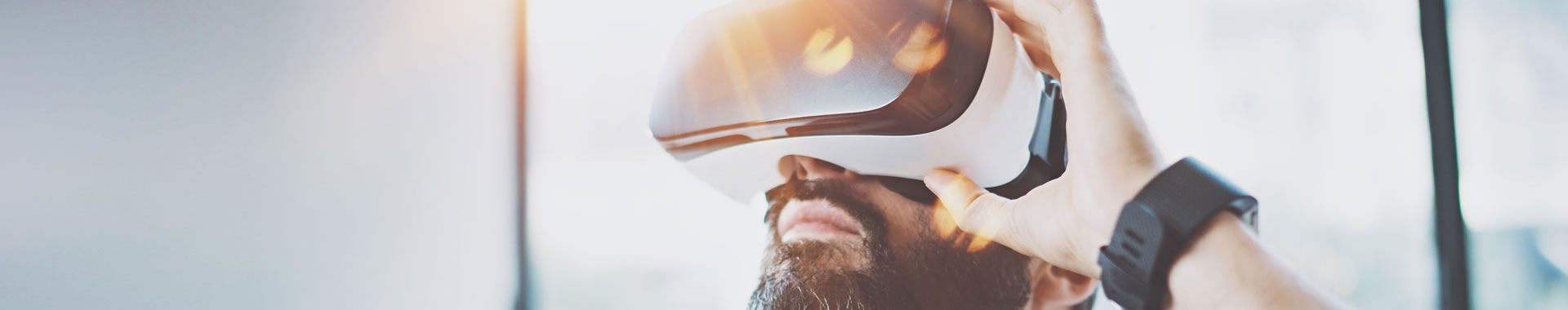 磁吸爬壁机器人